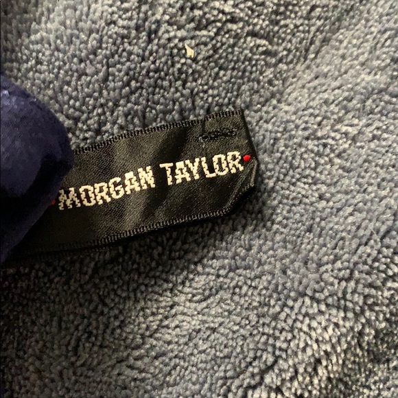 Scarf - Picture 5 of 6